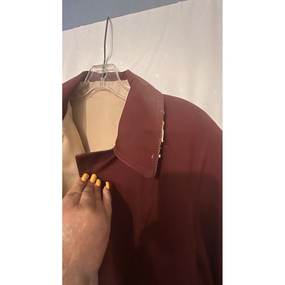 Etienne Aigner Vintage Trench Coat - Picture 3 of 7